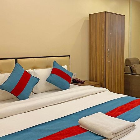 Hotel Airport Holiday Katmandu Kültér fotó