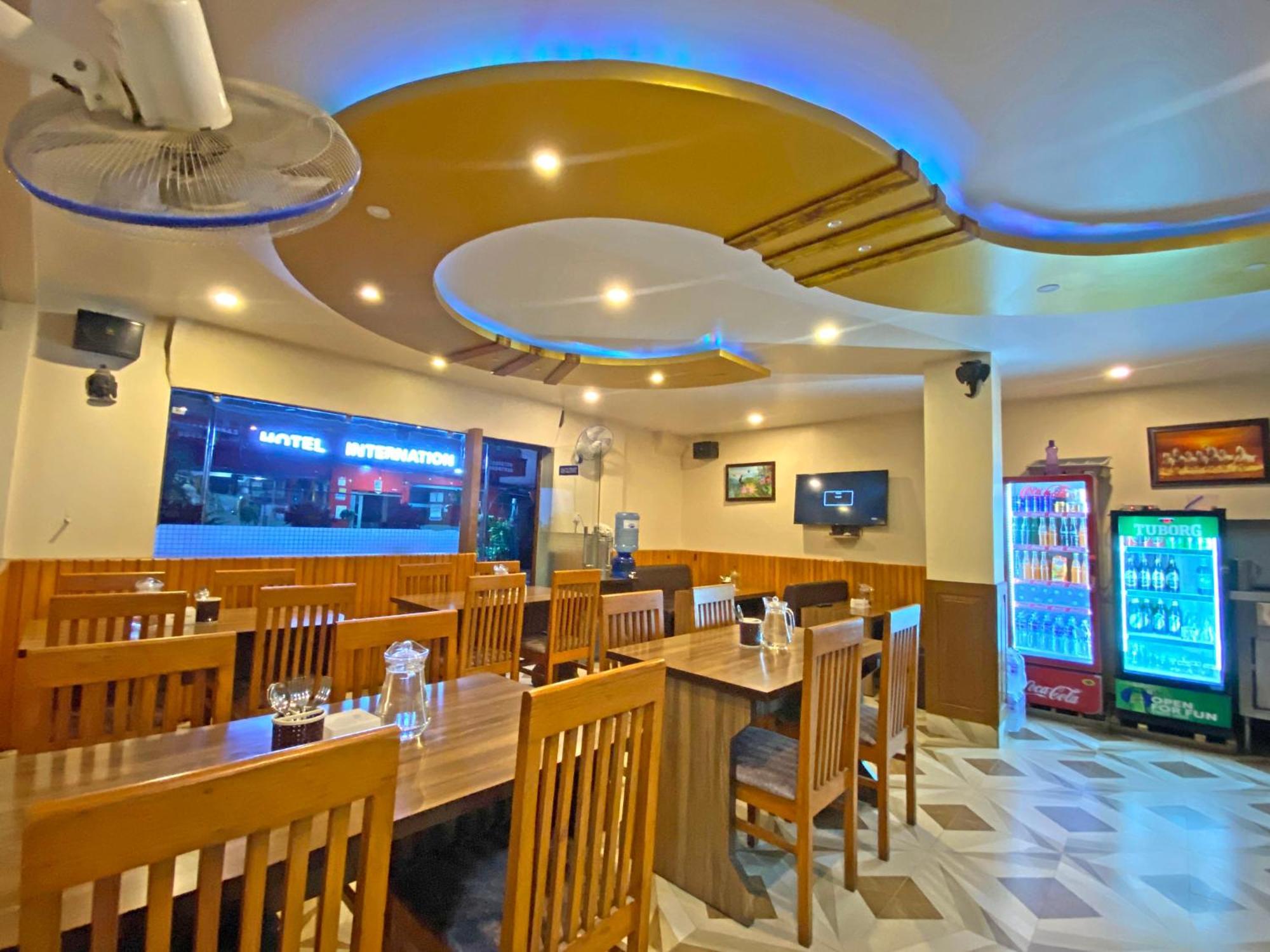 Hotel Airport Holiday Katmandu Kültér fotó