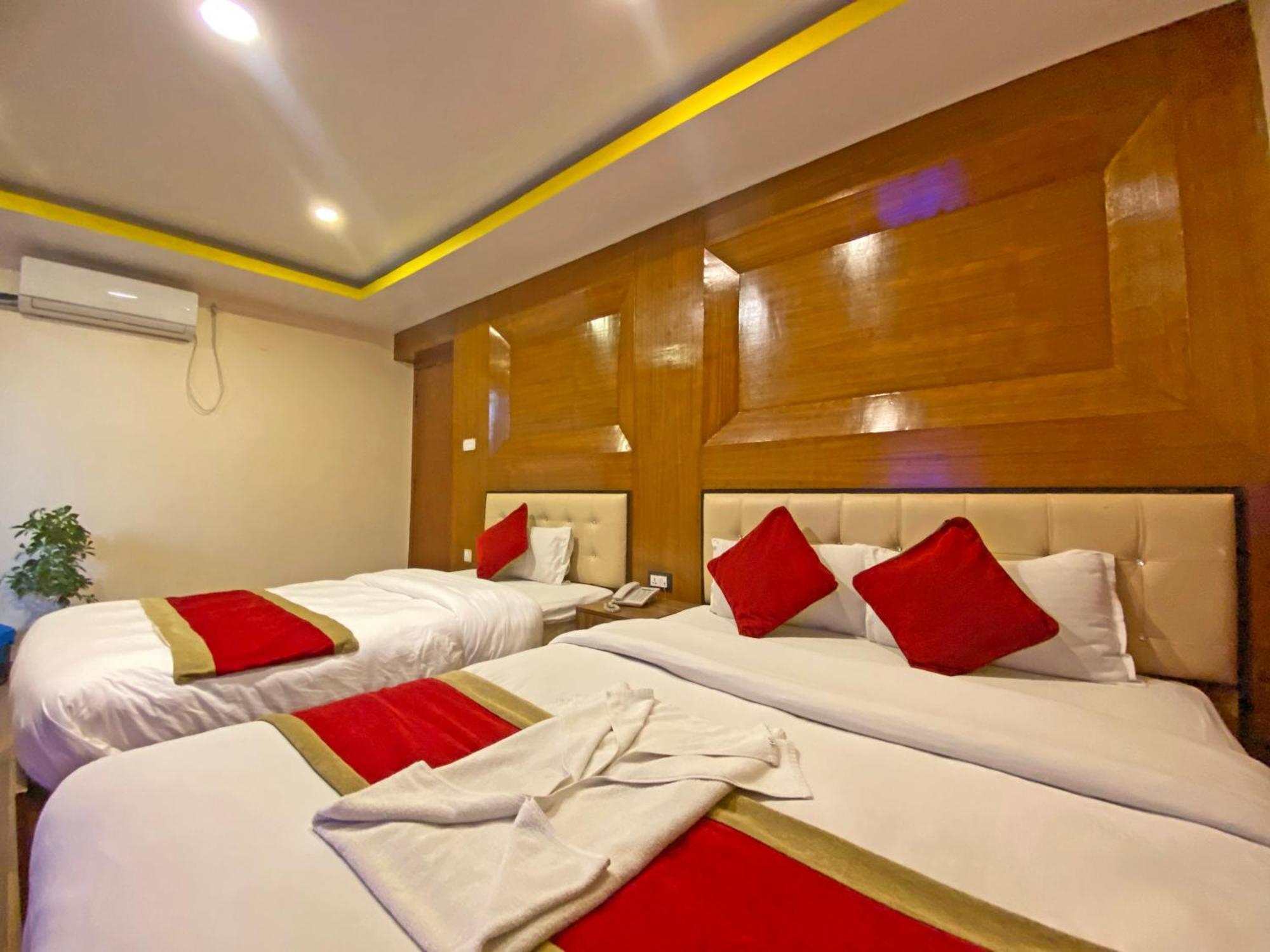 Hotel Airport Holiday Katmandu Kültér fotó