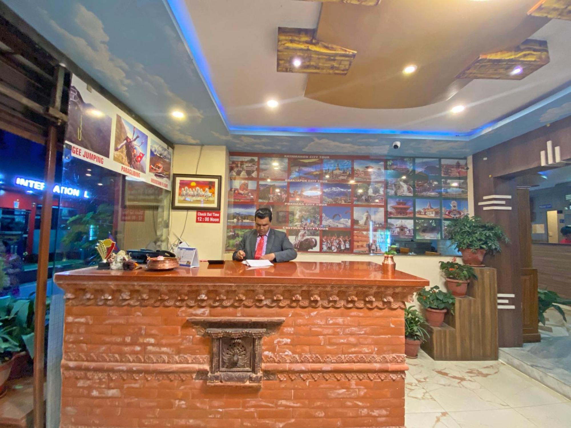 Hotel Airport Holiday Katmandu Kültér fotó