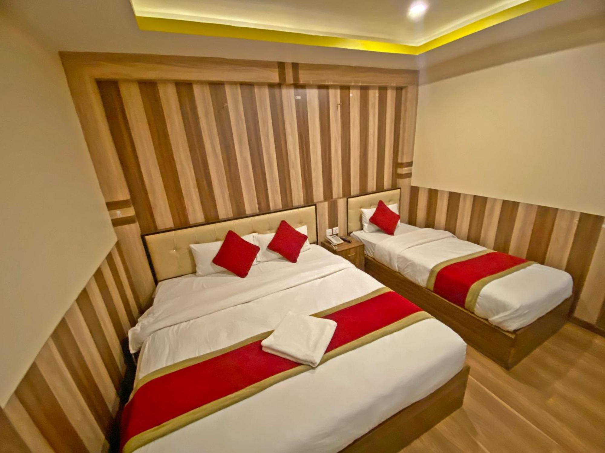Hotel Airport Holiday Katmandu Kültér fotó