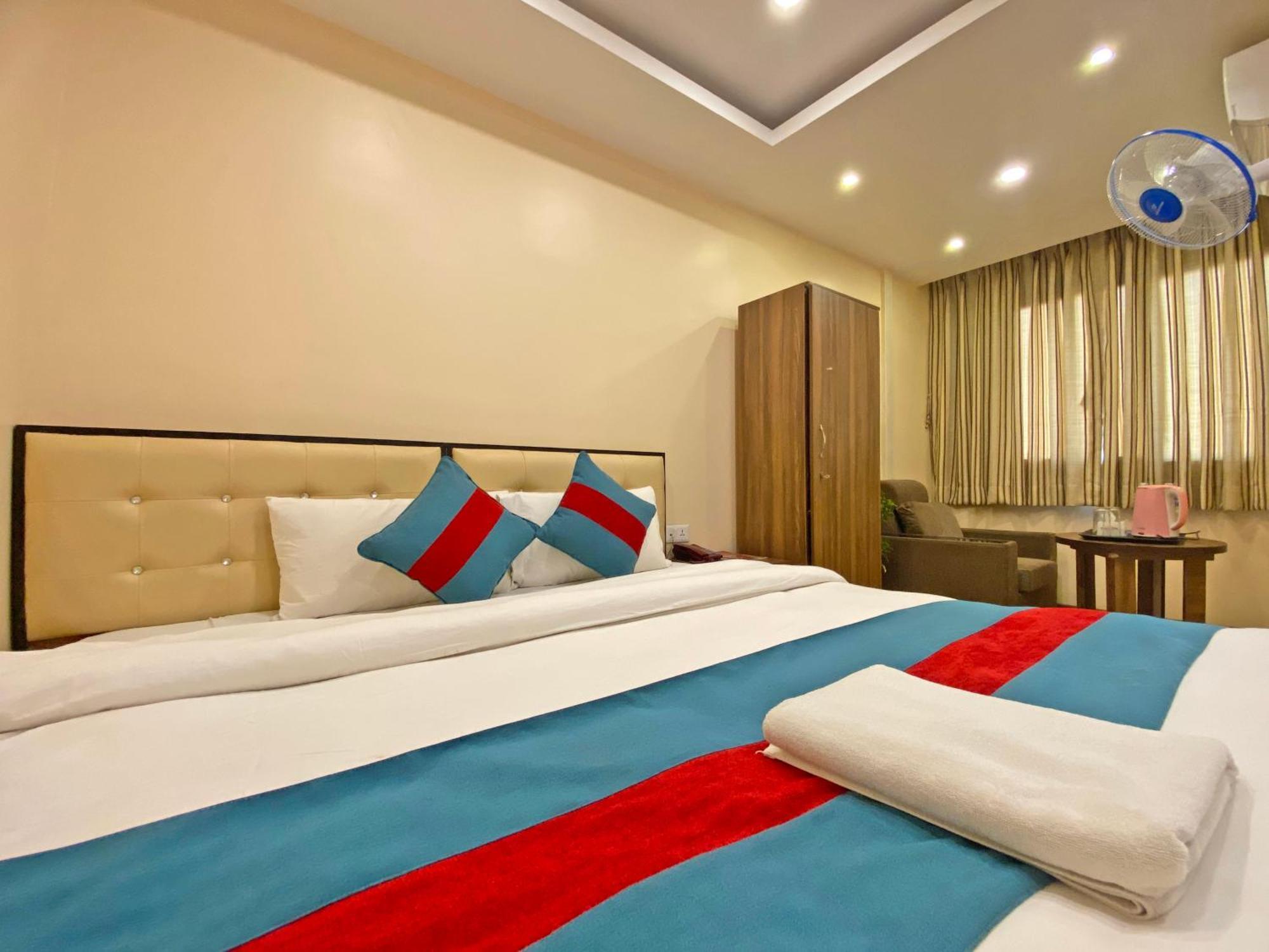 Hotel Airport Holiday Katmandu Kültér fotó