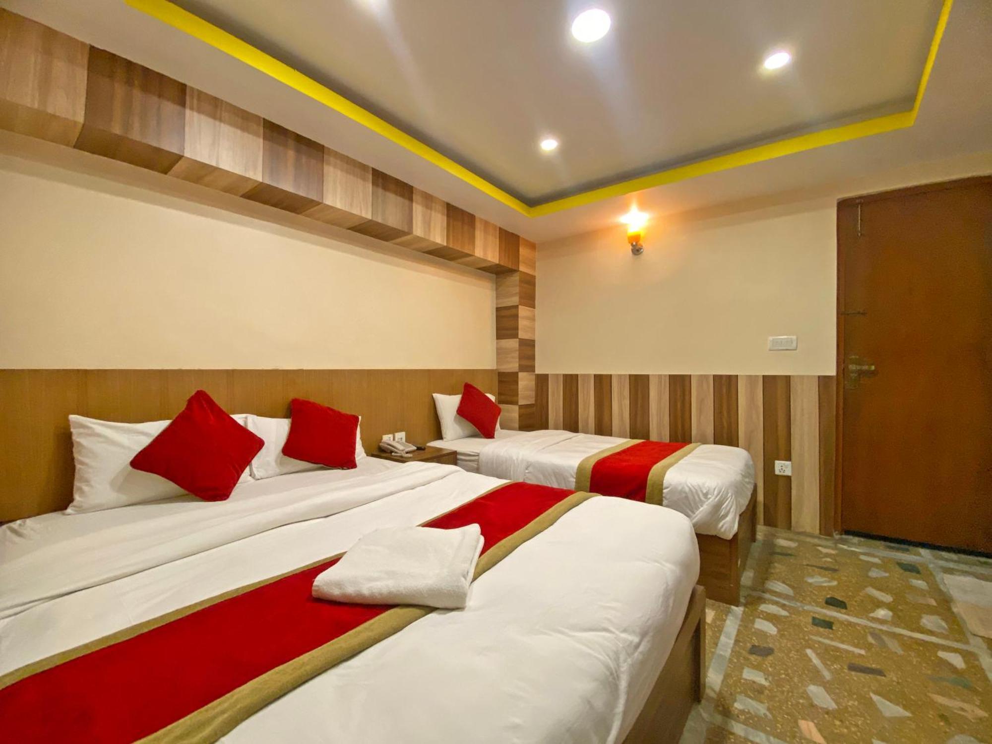 Hotel Airport Holiday Katmandu Kültér fotó